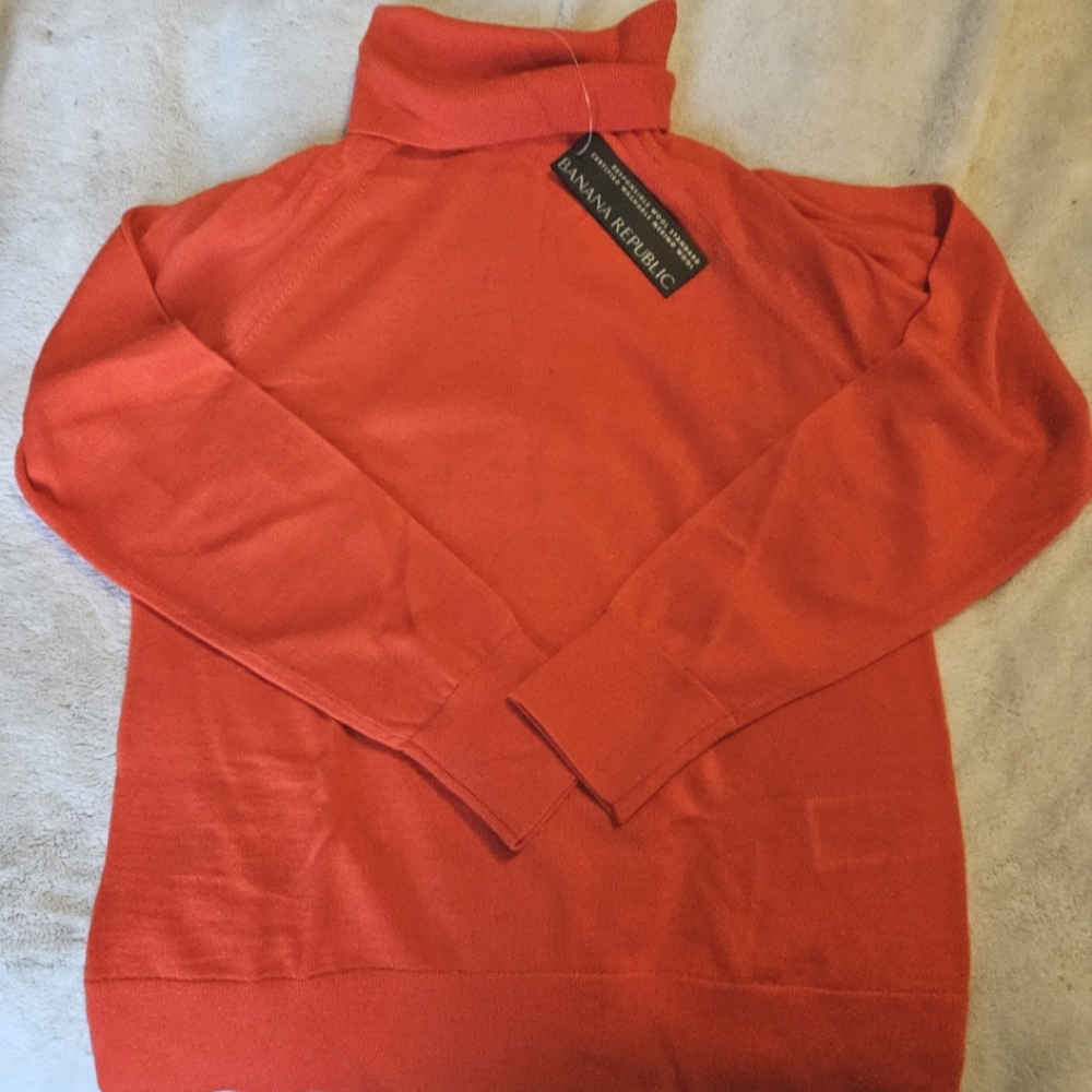 BR Merino wool sweater NWT